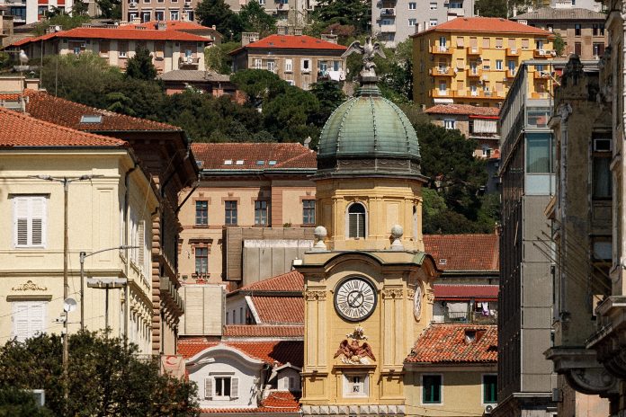 Znate li da se svakog četvrtka možete priključiti besplatnom razgledanju Rijeke? Znate li da se svakog četvrtka možete priključiti besplatnom razgledanju Rijeke?